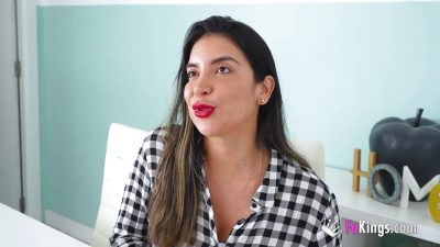 Our sexy Latin mommy Daniela Melo wants to try a hardcore debut scene!