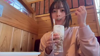 【大学生の一日のルーティン】カフェ行ってお散歩した後に家でオナニーしたらイキまくりました…